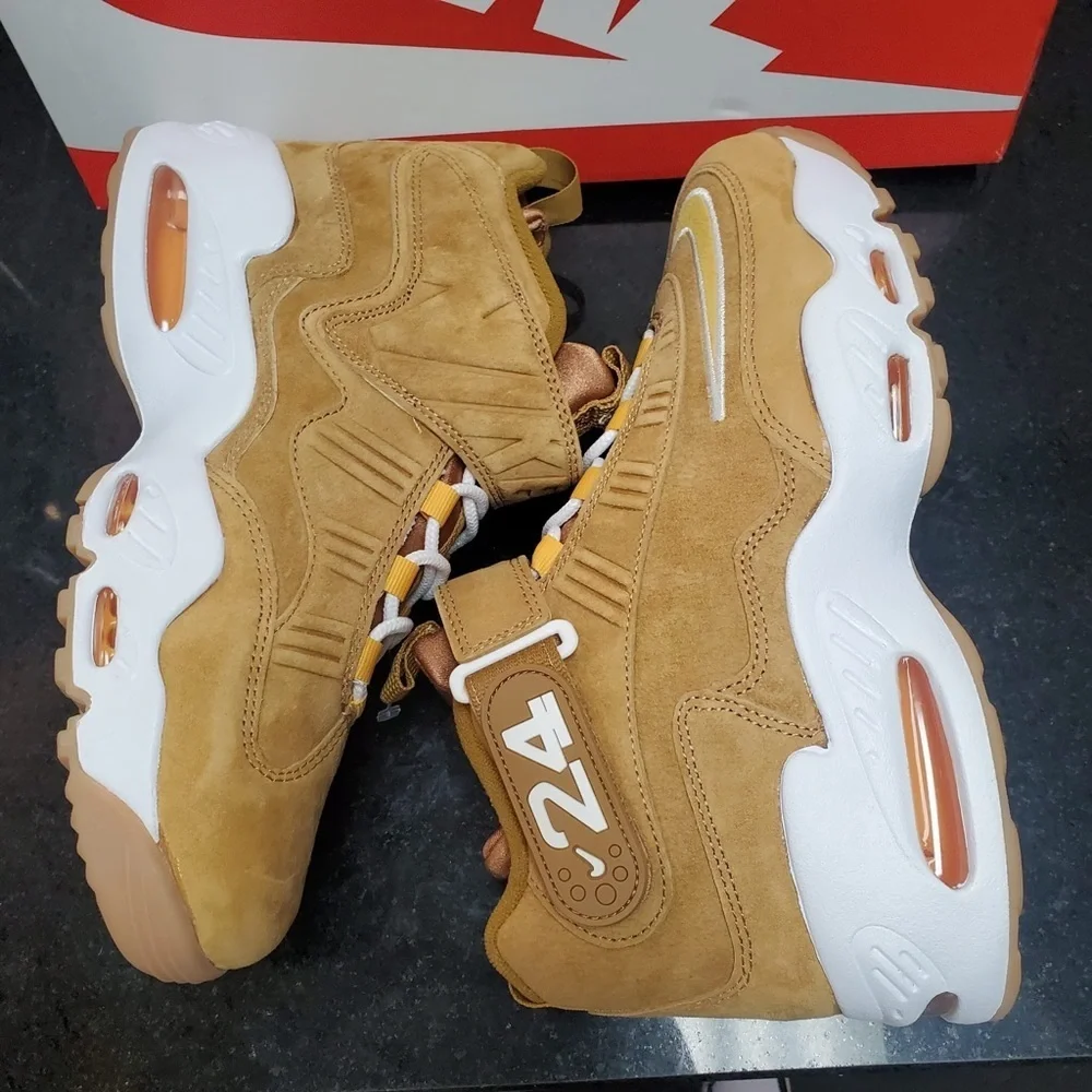 Nike sz wheat